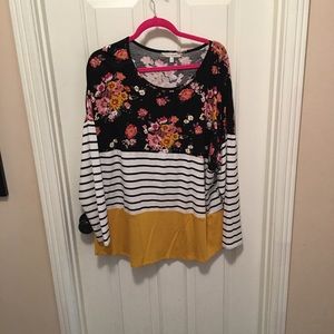 3 colored long sleeve top